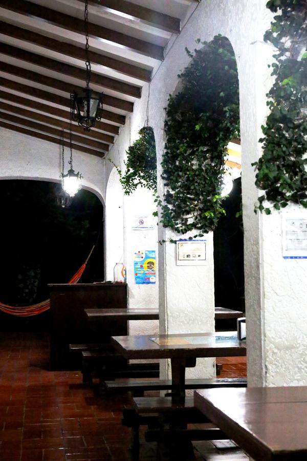 La Pinta Boogaloo Hostel Cali Exterior photo